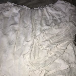 Off shoulder shirt